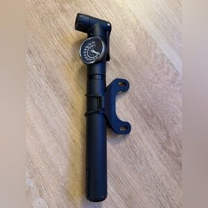 Black Bicycle Pump with Gauge